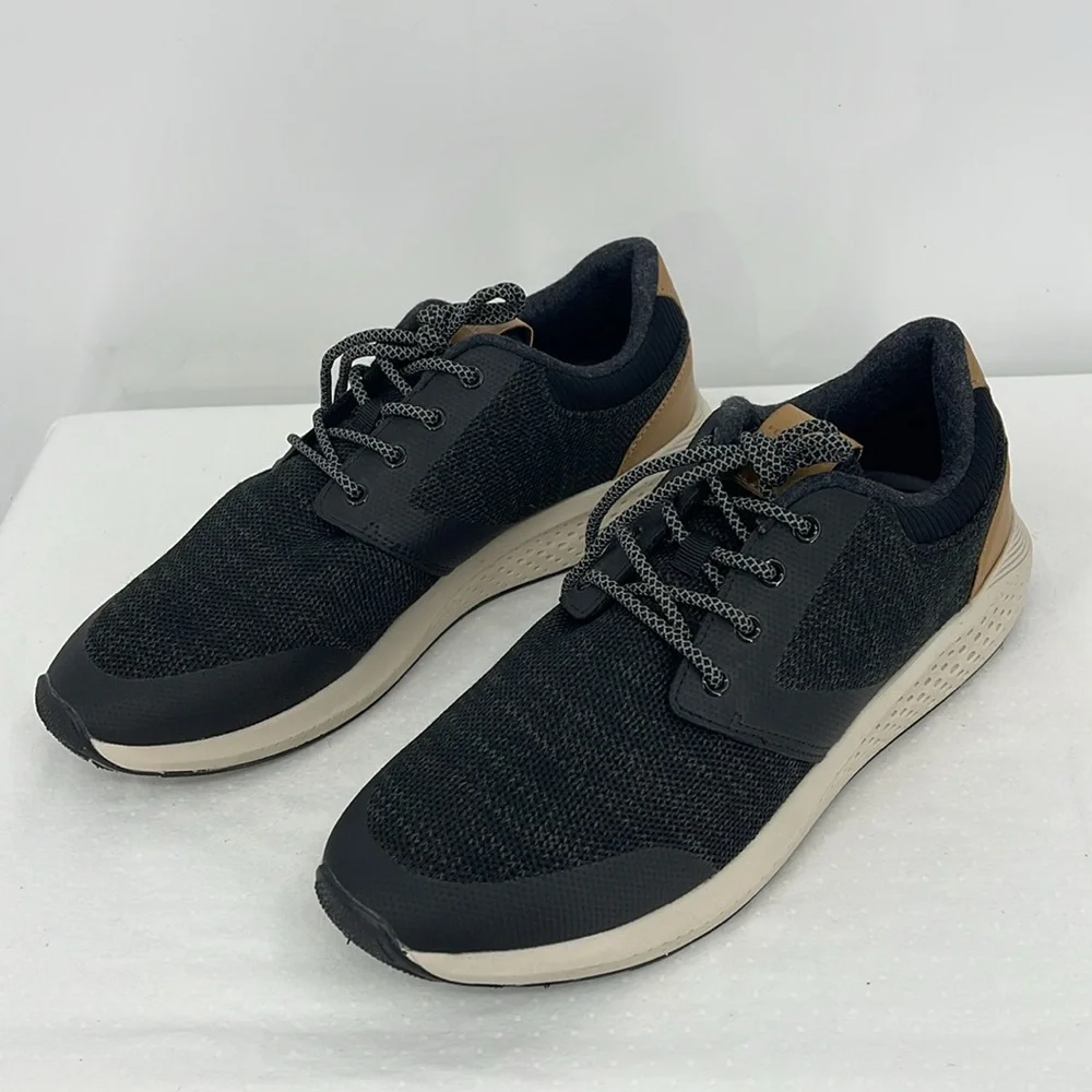 PERRY ELLIS PORTFOLIO SIZE 10.5 Men's Black and Cream Sneakers